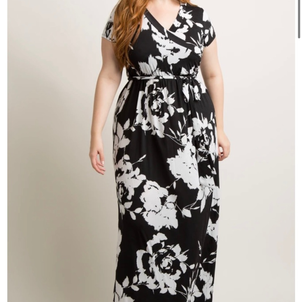 Black and white abstract floral dress